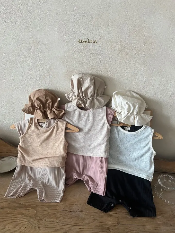 Hoy Sleeveless Tee