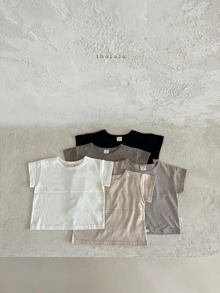Modern Muzi Tee
