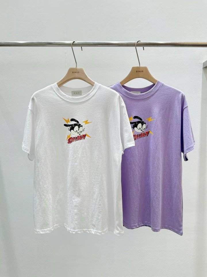 Gallery Tee