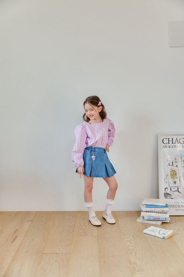 Berry Berry - Korean Children Fashion - #littlefashionista - Back Ribbon Blouse - 6