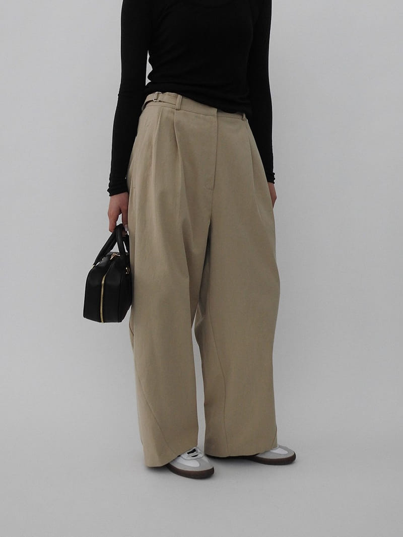 Black Fuchsia - Korean Women Fashion - #momslook - C Bijo Pants - 10