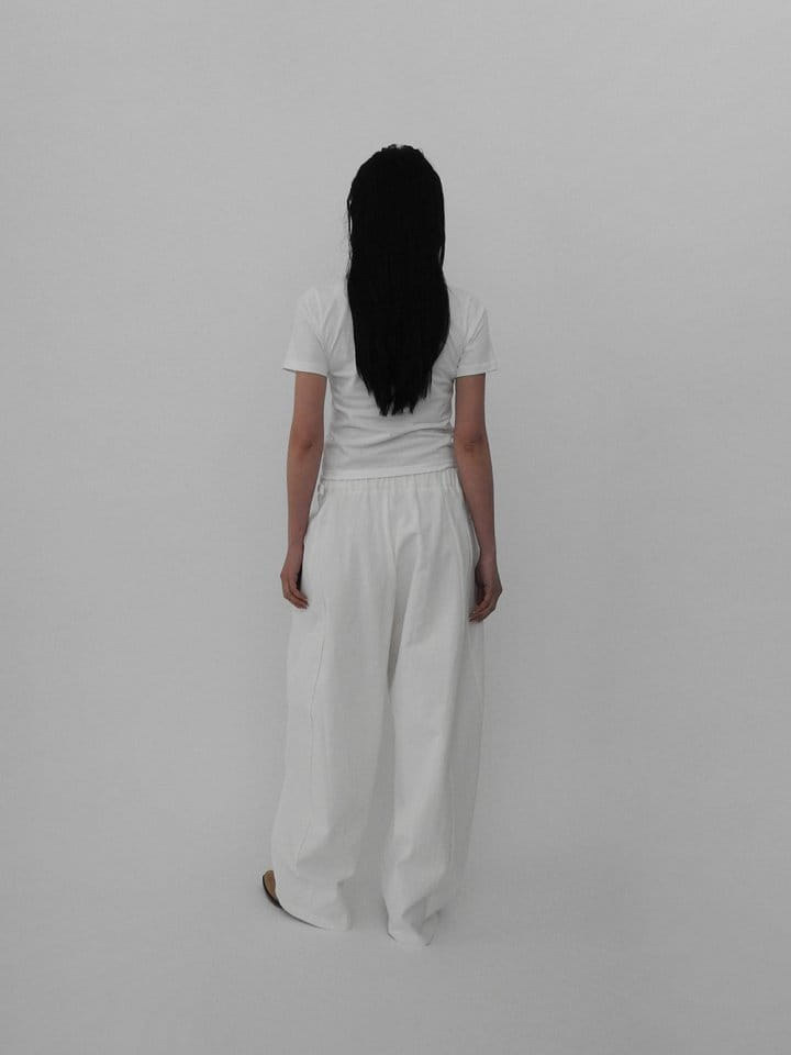 Black Fuchsia - Korean Women Fashion - #momslook - C Bijo Pants - 5