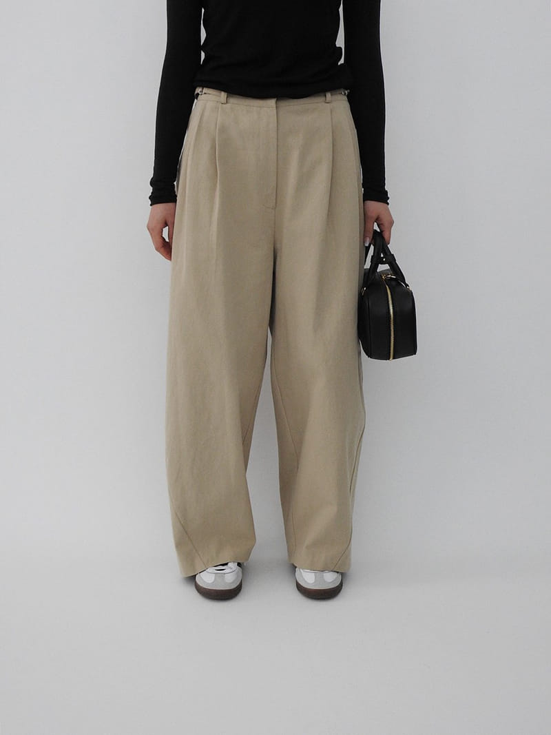 Black Fuchsia - Korean Women Fashion - #momslook - C Bijo Pants - 9