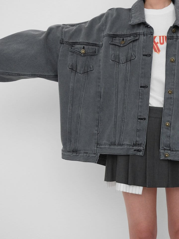 Black Fuchsia - Korean Women Fashion - #restrostyle - 4 Pocket Denim Jacket