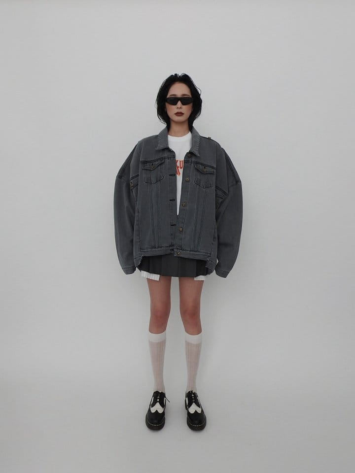 Black Fuchsia - Korean Women Fashion - #thelittlethings - 4 Pocket Denim Jacket - 5