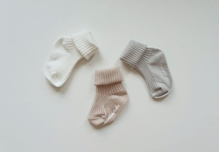 Bloombebe - Korean Baby Fashion - #babygirlfashion - Simple Rib Knee Socks Set - 2