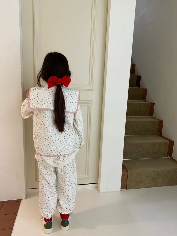Coco-beige - Korean Children Fashion - #todddlerfashion - Spring Flower Vest - 10