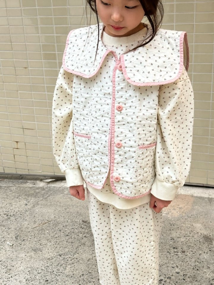 Coco-beige - Korean Children Fashion - #toddlerclothing - Spring Flower Vest - 11