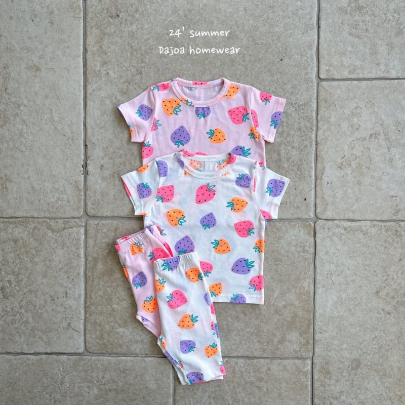 Dajoa - Korean Children Fashion - #kidsstore - Strawberry Easy Wear - 2