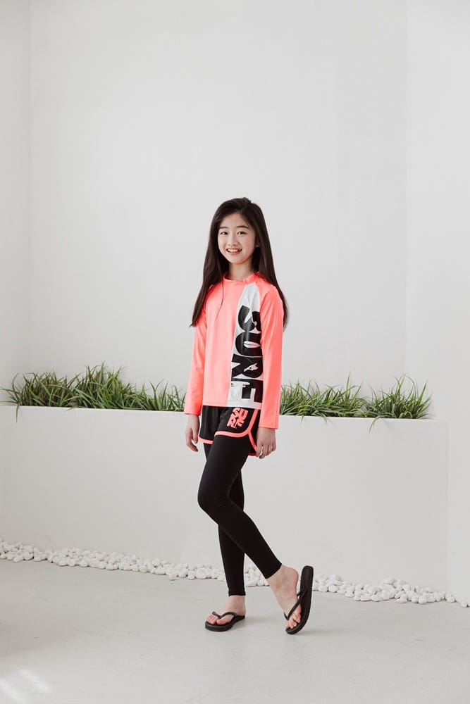 Dawon - Korean Children Fashion - #kidsstore - Color Rash Top Bottom Set - 2