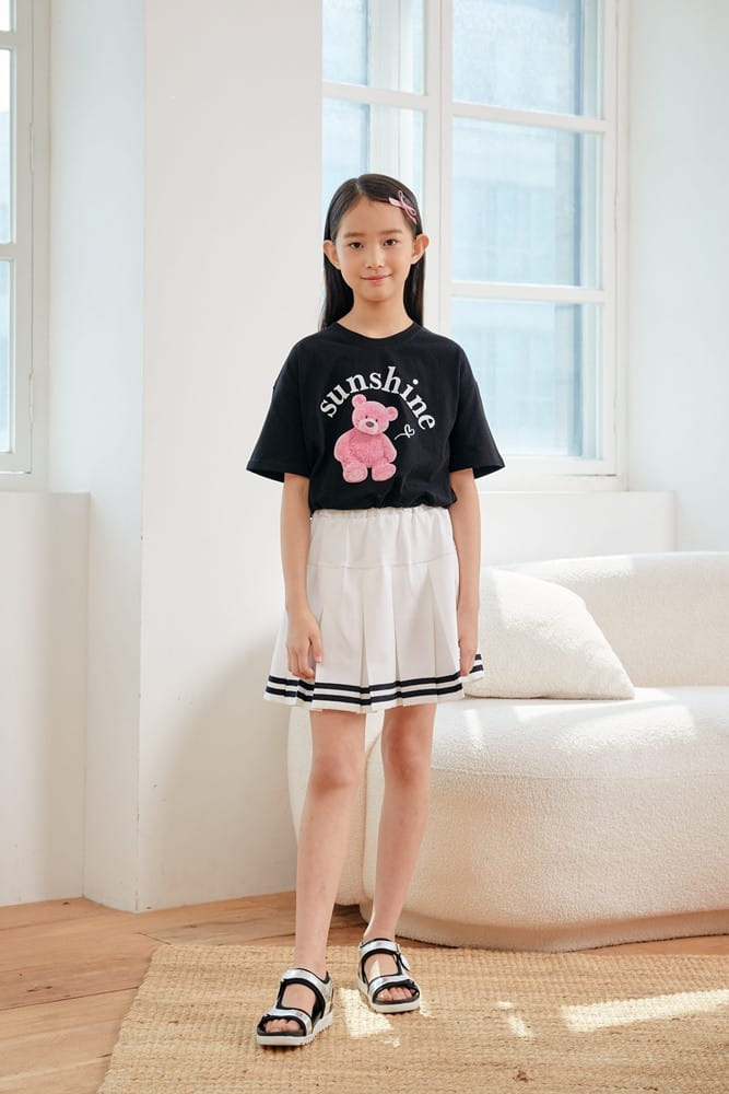Dawon - Korean Children Fashion - #toddlerclothing - Bear String Tee - 11
