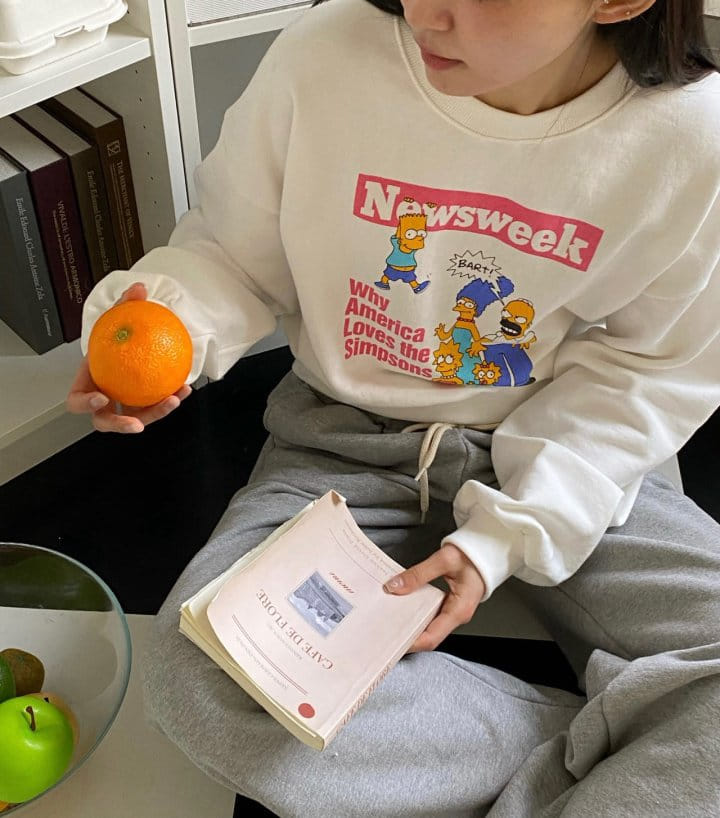 Diana - Korean Women Fashion - #momslook - Newsweek Sweatshirt - 6