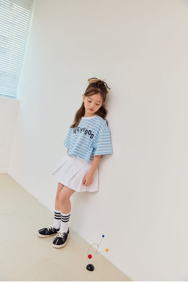 Dore Dore - Korean Children Fashion - #childofig - Wrinkle Ivory Flare Skirt Pants - 9