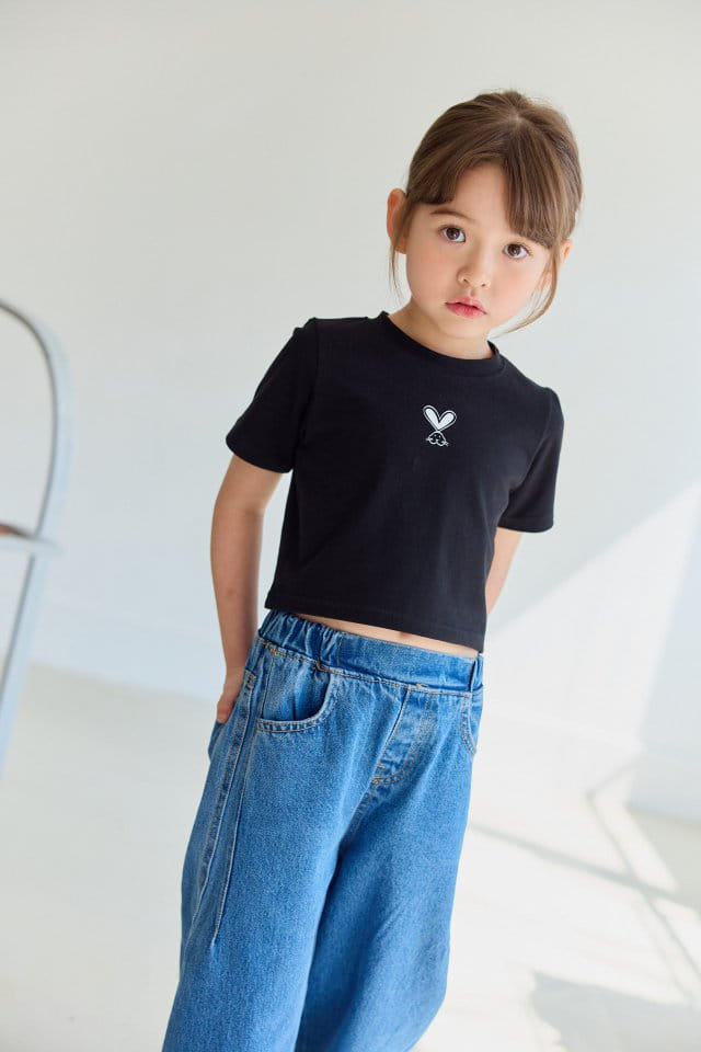 Dore Dore - Korean Children Fashion - #kidzfashiontrend - Rabbit Heart Crop Tee - 5