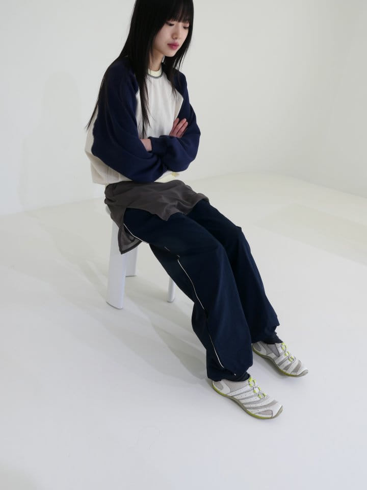 Enten - Korean Women Fashion - #momslook - Bbing Line Pants - 4