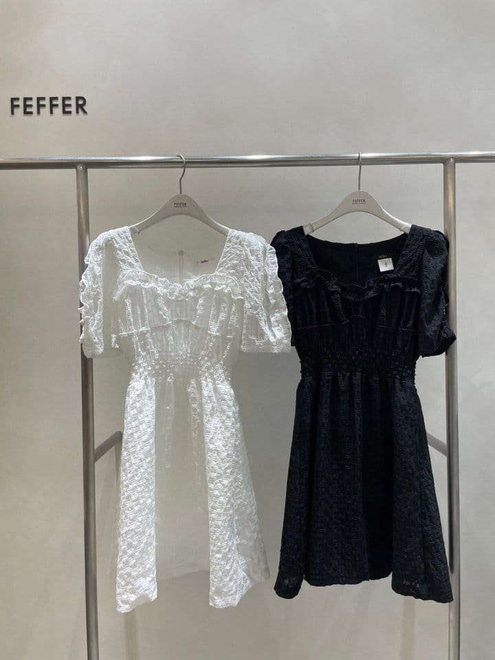 Feffer - Korean Women Fashion - #womensfashion - Bansen One-Piece