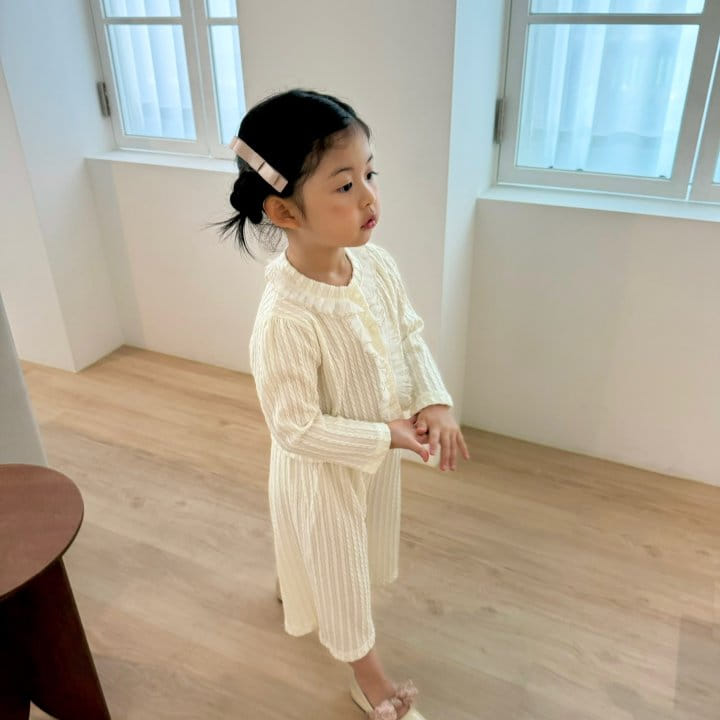 Flower J - Korean Children Fashion - #kidsstore - Mu Knit Top Bottom Set   - 2