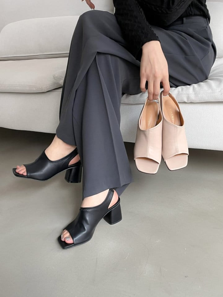Golden Shoe - Korean Women Fashion - #momslook - 2031 Slipper & Sandals - 8