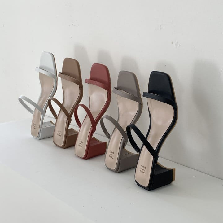Golden Shoe - Korean Women Fashion - #momslook - 2008 Slipper & Sandals
