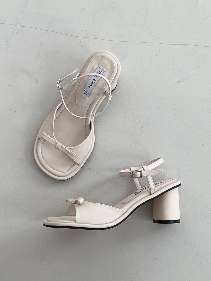 Golden Shoe - Korean Women Fashion - #shopsmall - 1154 Slipper & Sandals - 2
