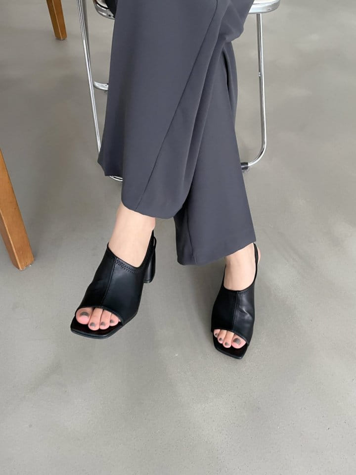 Golden Shoe - Korean Women Fashion - #womensfashion - 2031 Slipper & Sandals - 7