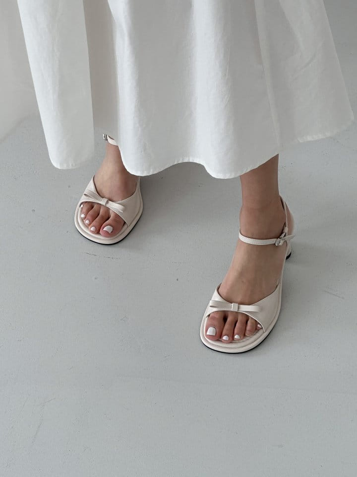 Golden Shoe - Korean Women Fashion - #womensfashion - 1154 Slipper & Sandals - 6