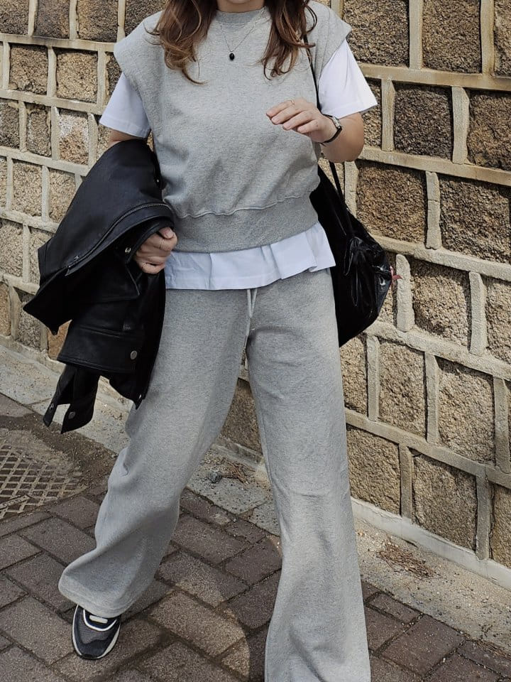 Gram - Korean Women Fashion - #shopsmall - Vest Boots Cut Pants Set - 6