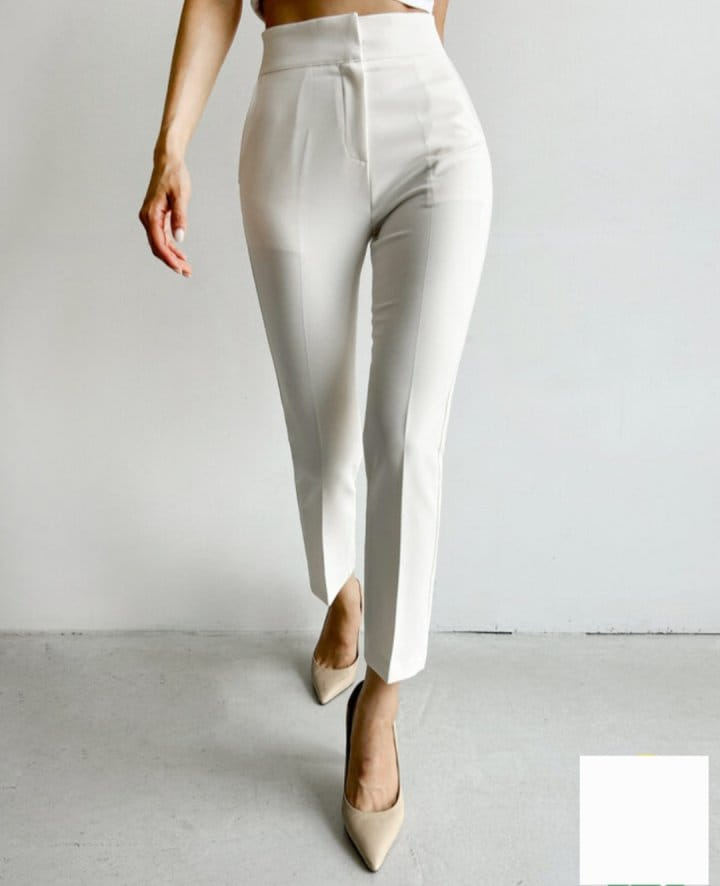 Gratia - Korean Women Fashion - #momslook - Maren Pants - 11