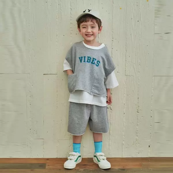 Green Tomato - Korean Children Fashion - #kidsstore - Vibes Cutting Top Bottom Set