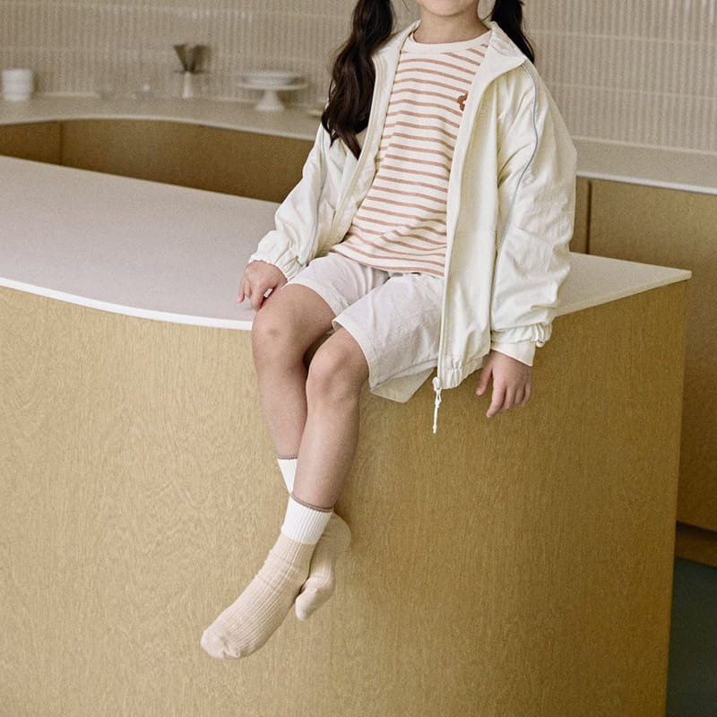 Here I Am - Korean Children Fashion - #prettylittlegirls - Briere Anorak Top Bottom Set With Mom - 4