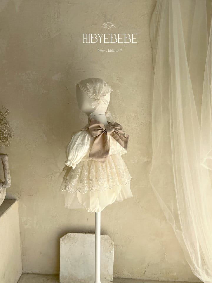 Hi Byebebe - Korean Baby Fashion - #babyboutiqueclothing - Bebe Adela Lace Ribbon Bib  - 5