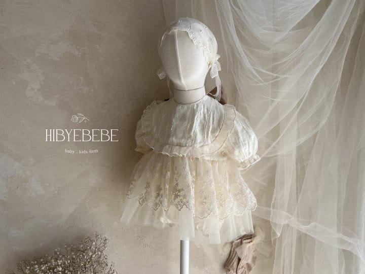 Hi Byebebe - Korean Baby Fashion - #onlinebabyboutique - Bebe Adela Lace Ribbon Bib 