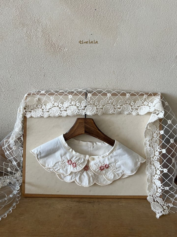 Lala - Korean Baby Fashion - #babyootd - Embroidery Flower Cape