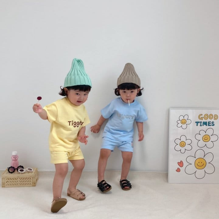 Little Rabbit - Korean Children Fashion - #Kfashion4kids - Sing Sing Top Bottom Set - 4