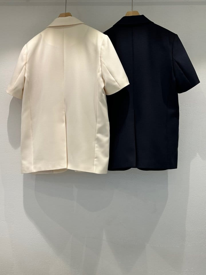 Lowell - Korean Women Fashion - #momslook - Joen Short Sleeve Jacket  - 5