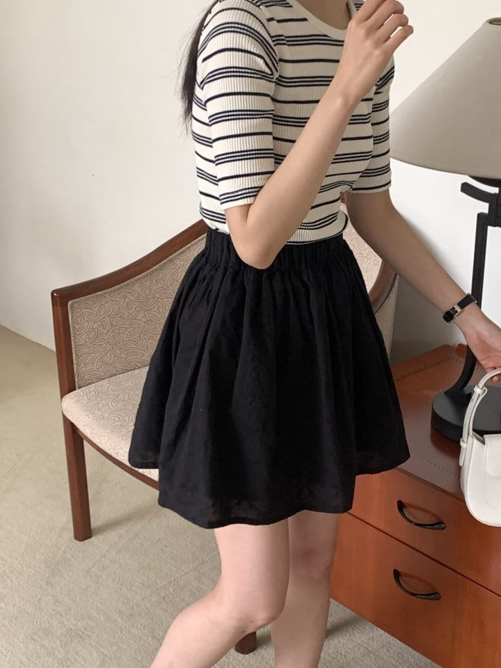 Lowell - Korean Women Fashion - #romanticstyle - Ribbons Skirt - 2