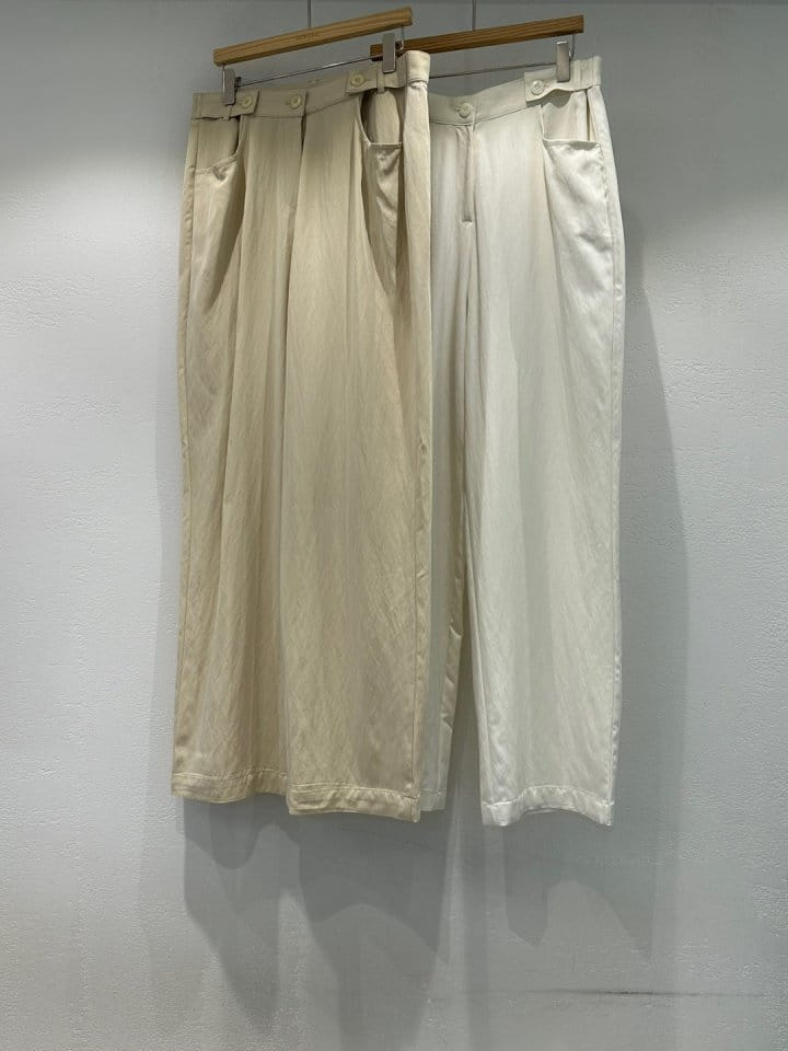 Lowell - Korean Women Fashion - #womensfashion - Heaven Bizzo Button Pants - 10