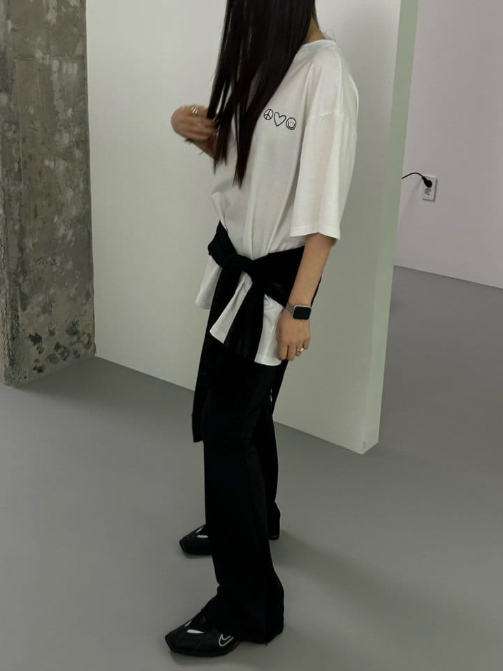Made - Korean Women Fashion - #momslook - Smile Tee - 9