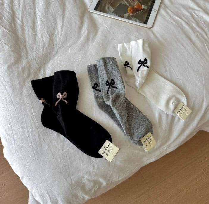 Miso - Korean Children Fashion - #designkidswear - Adult Back Ribbon Socks  - 2