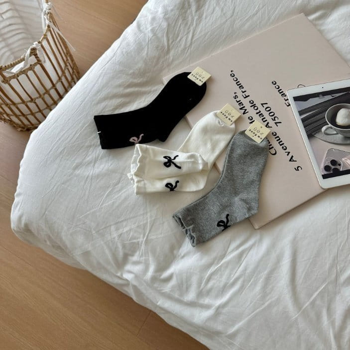 Miso - Korean Children Fashion - #discoveringself - Adult Back Ribbon Socks  - 3