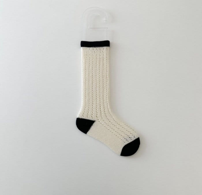 Miso - Korean Children Fashion - #kidsstore - Oreo Banjang Socks - 2