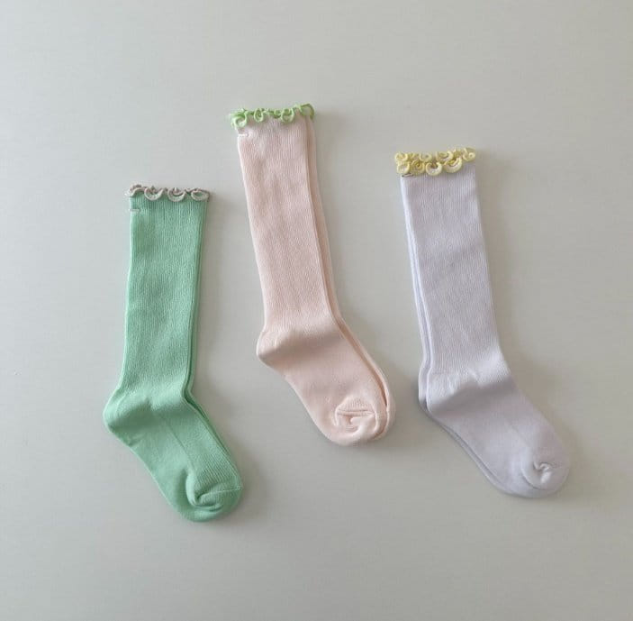 Miso - Korean Children Fashion - #kidzfashiontrend - Shu Frill Banjang Socks