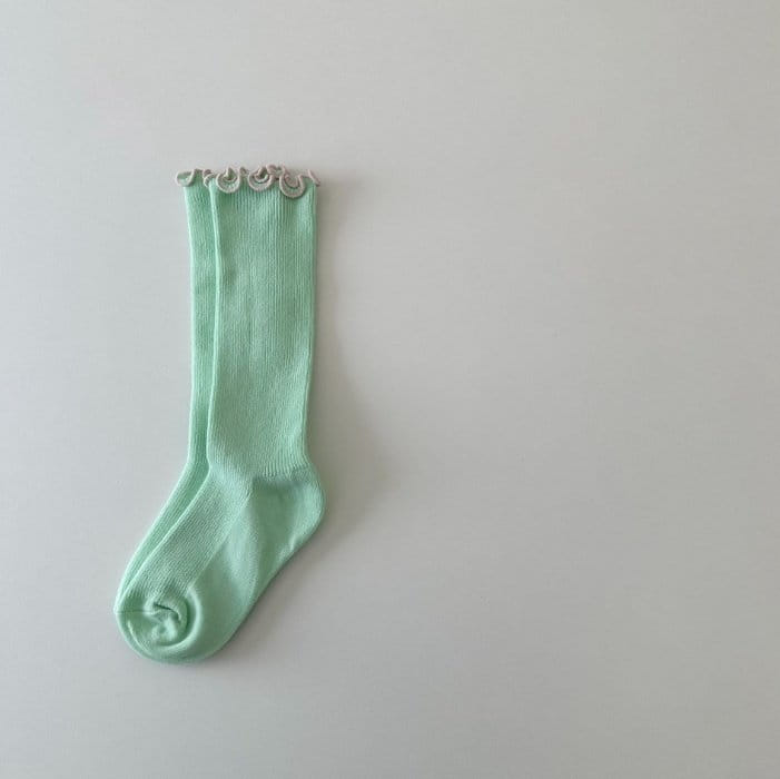 Miso - Korean Children Fashion - #littlefashionista - Shu Frill Banjang Socks - 4