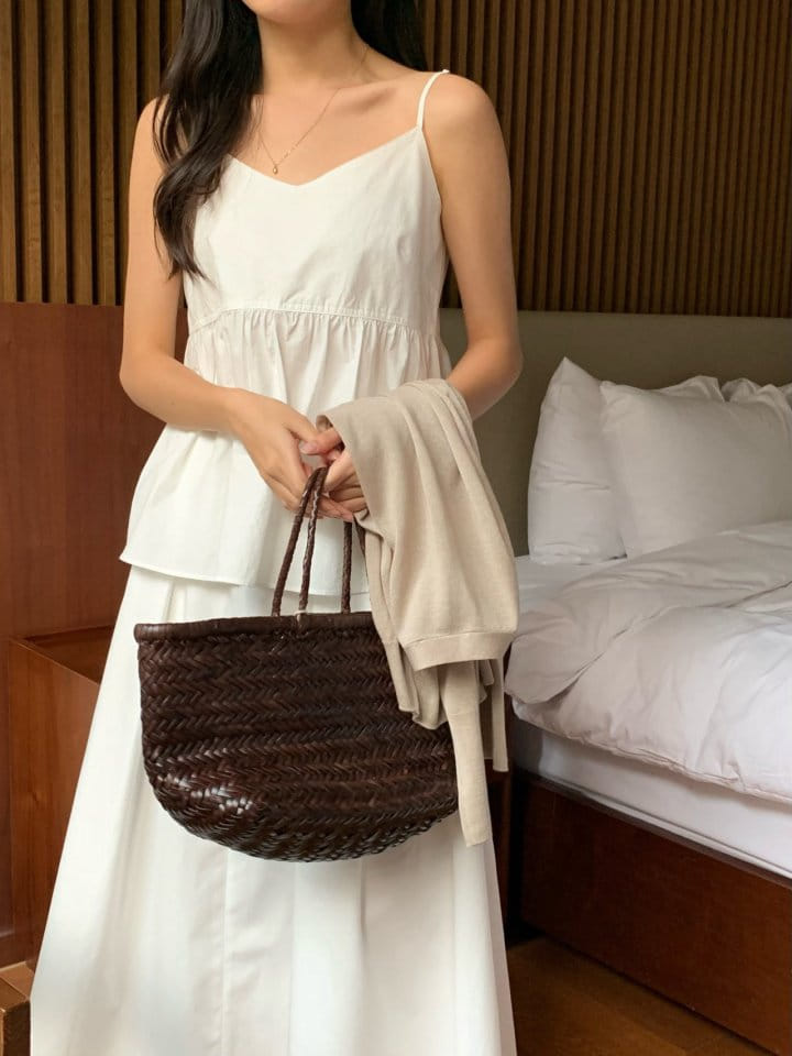 Moani - Korean Women Fashion - #momslook - Fleur Shirring V Neck Top - 10