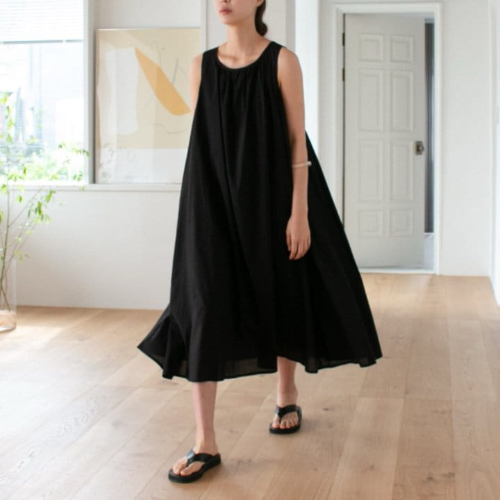 Moani - Korean Women Fashion - #restrostyle - C Shirring Sleeveless One-piece