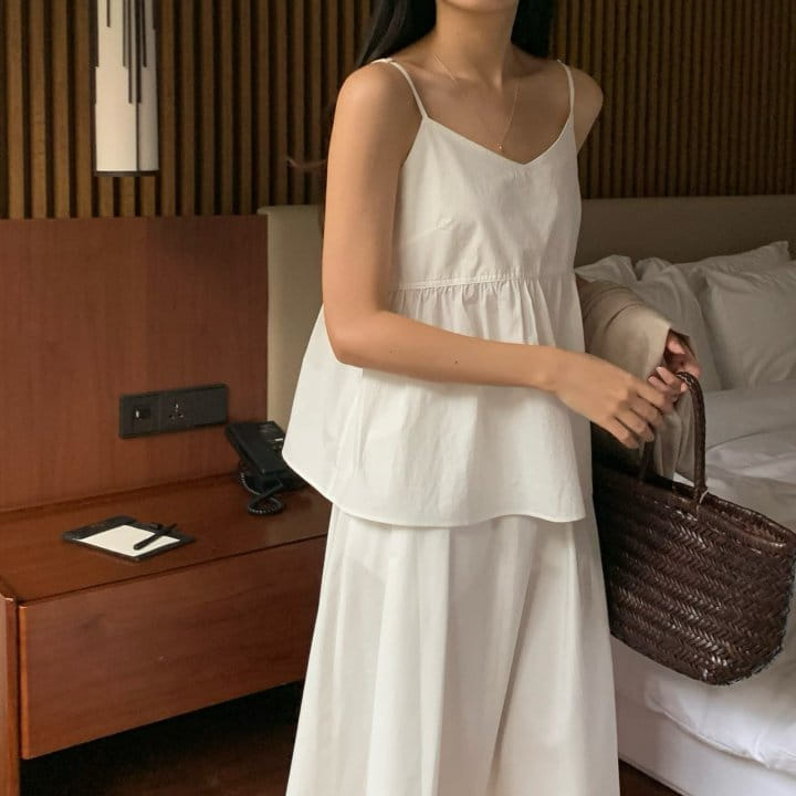 Moani - Korean Women Fashion - #womensfashion - Fleur Shirring V Neck Top - 11