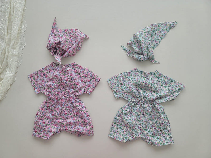 Moran - Korean Baby Fashion - #babyoninstagram - Flower Buni Body Suit Set