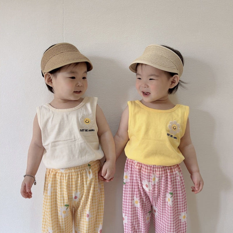 Moran - Korean Children Fashion - #todddlerfashion - Happy Daisy Sleeveless Tee - 10