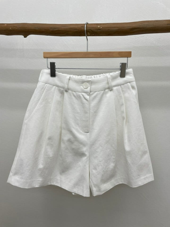 Most - Korean Women Fashion - #momslook - Bunt Half Pants - 2