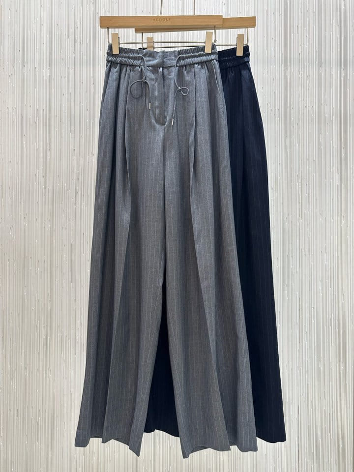 Neroli36 - Korean Women Fashion - #momslook - ST Banding Wrinkle Pants